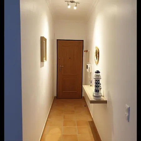Home4u - Fantastic 2 Bedroom Apartment, With Pool Apartamento